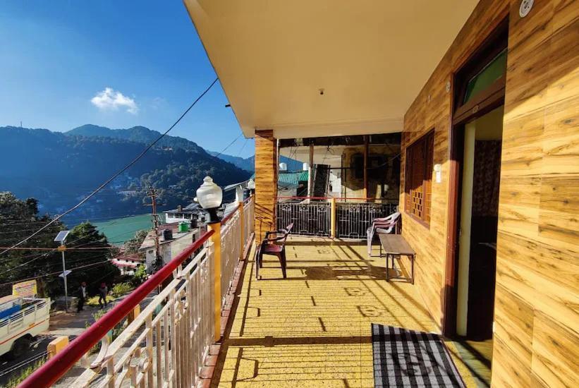 Hotel Surya Lake View Nainital Buitenkant foto