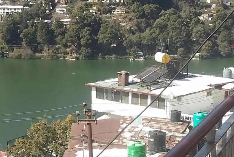 Hotel Surya Lake View Nainital Buitenkant foto