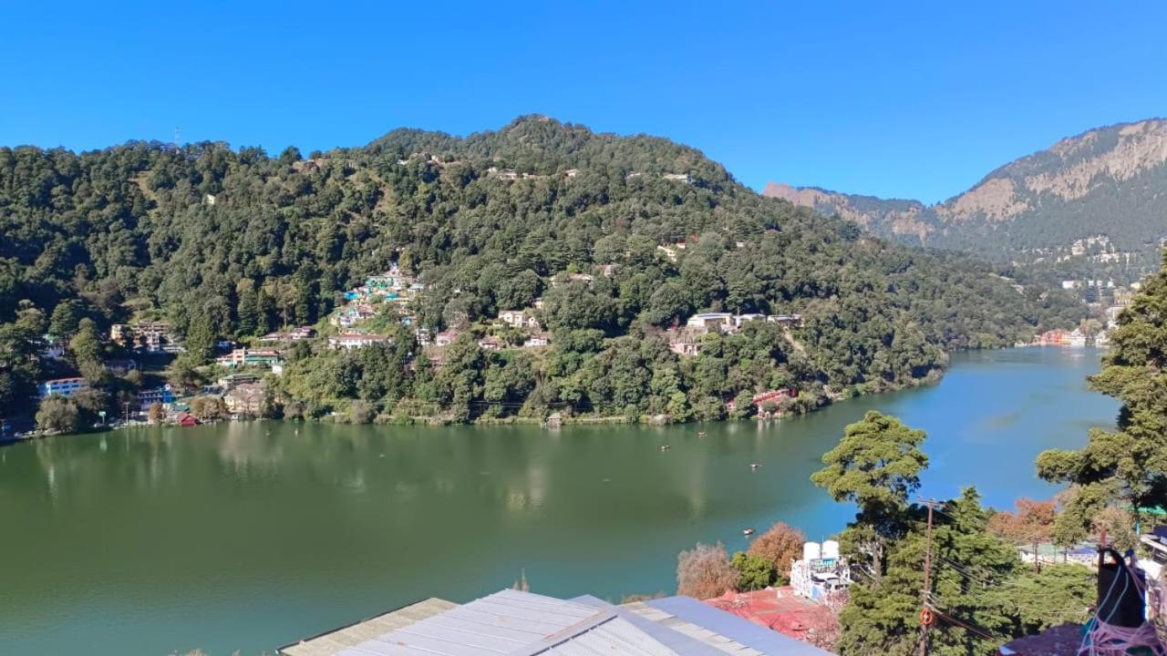 Hotel Surya Lake View Nainital Buitenkant foto